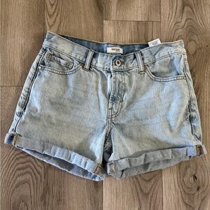 Kensie Light Wash Jean Shorts